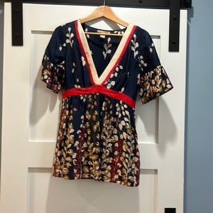 Hype blue white and red floral silk blouse with synch waist size L